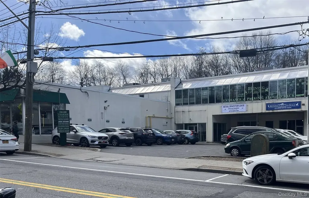 200 E Main Street Mount Kisco NY 10549