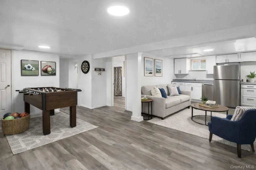 11 Broadway Ronkonkoma NY 11779
