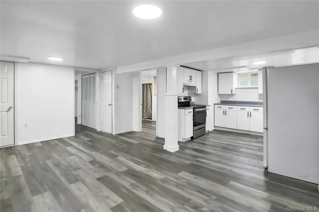 11 Broadway Ronkonkoma NY 11779