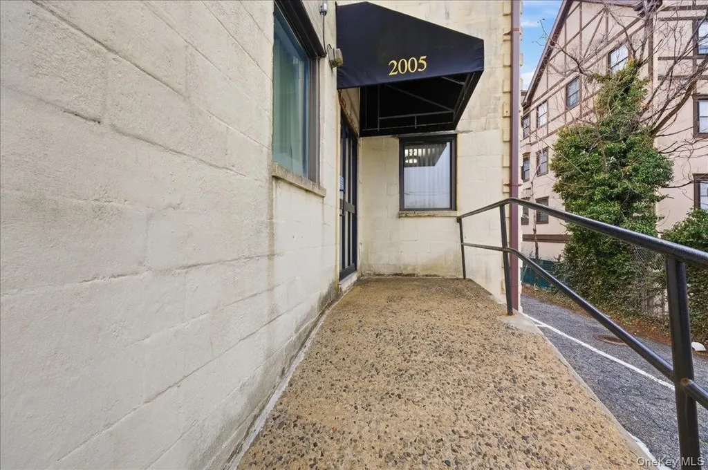 2005 Palmer Avenue Larchmont NY 10538