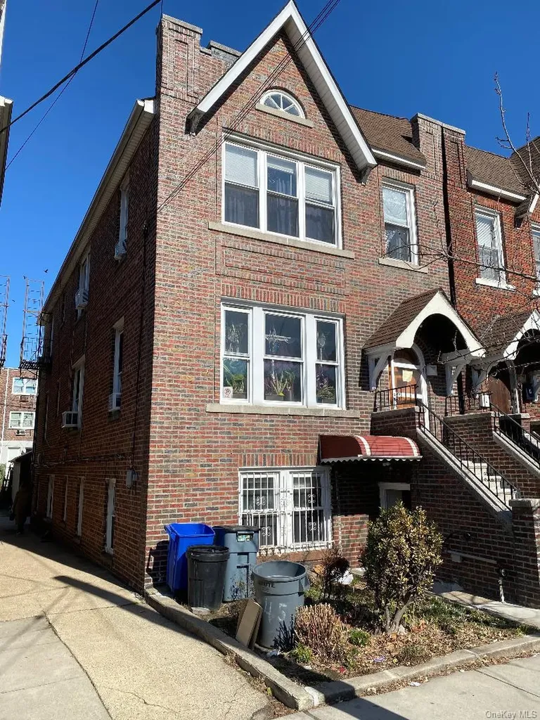 3145 Sands Place Bronx NY 10461