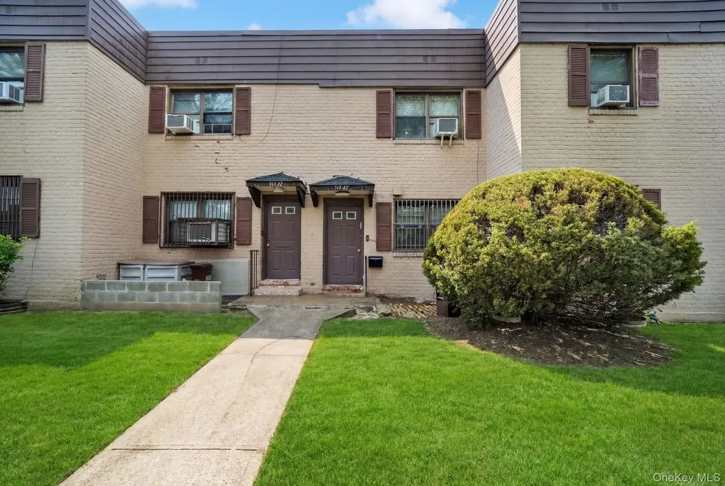 144-27 72nd Avenue Flushing NY 11367