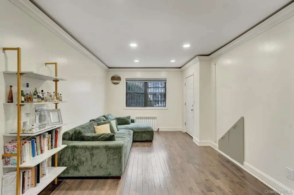 144-27 72nd Avenue Flushing NY 11367