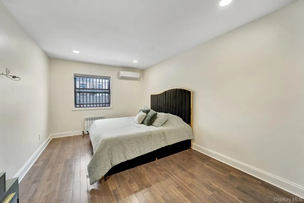 144-27 72nd Avenue Flushing NY 11367