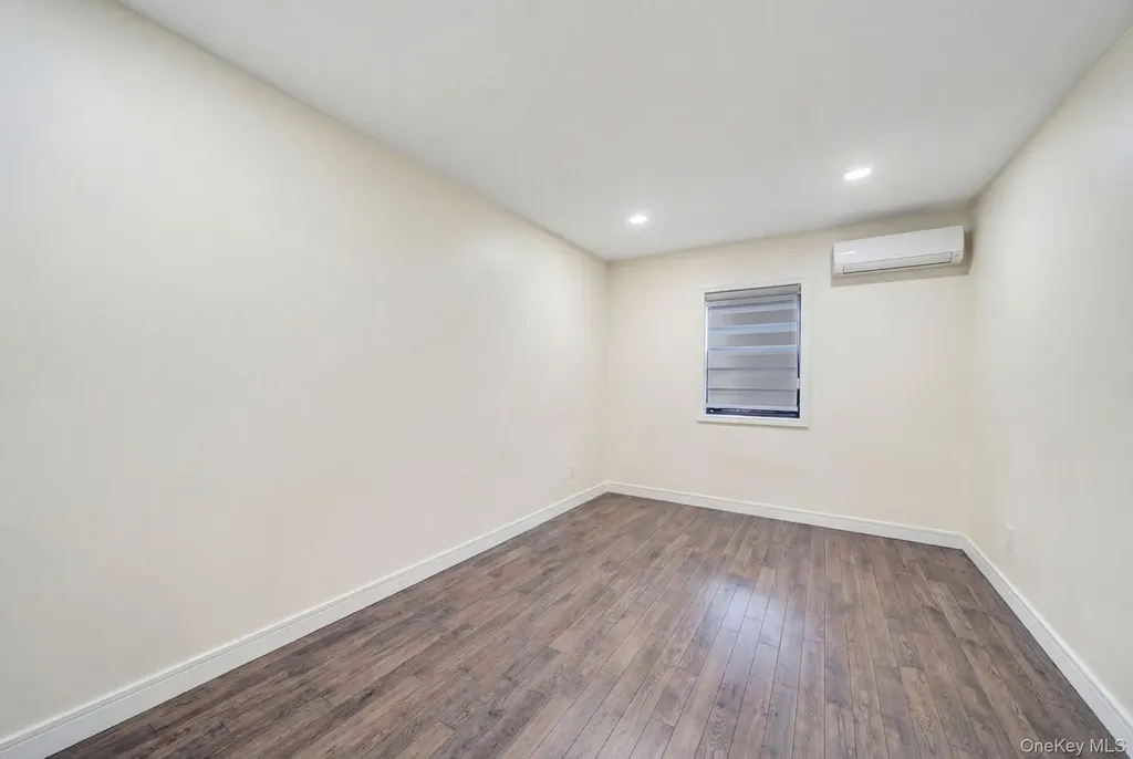 144-27 72nd Avenue Flushing NY 11367