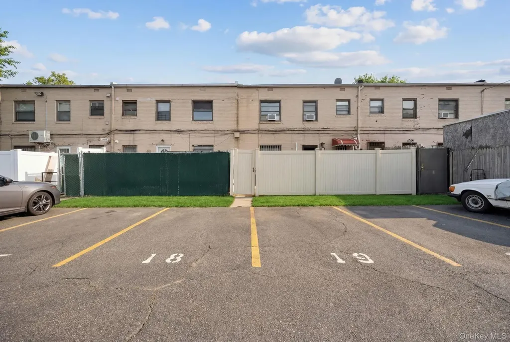 144-27 72nd Avenue Flushing NY 11367