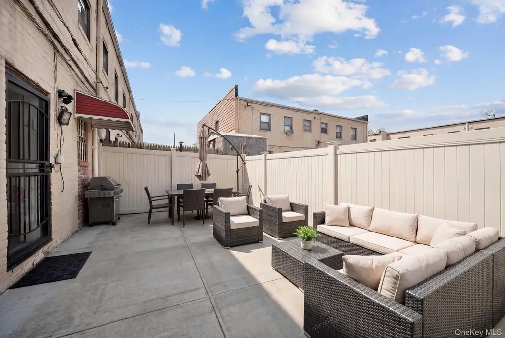 144-27 72nd Avenue Flushing NY 11367