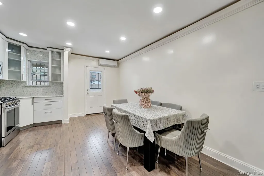 144-27 72nd Avenue Flushing NY 11367