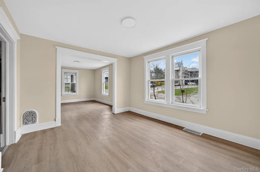 26 1/2 Ridge Street Middletown NY 10940