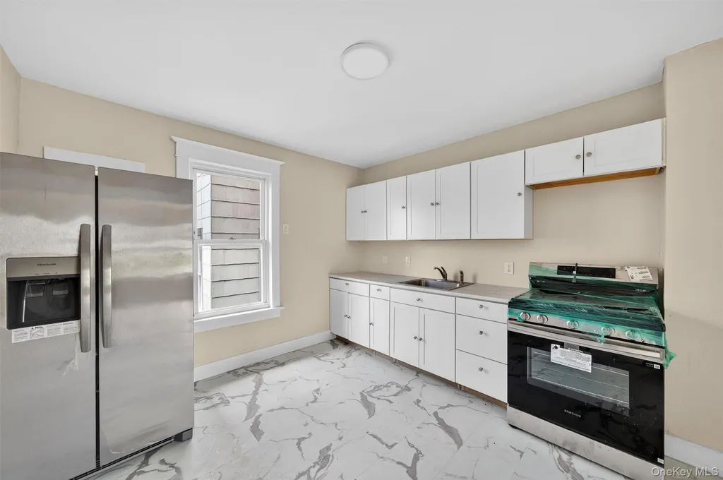 26 1/2 Ridge Street Middletown NY 10940