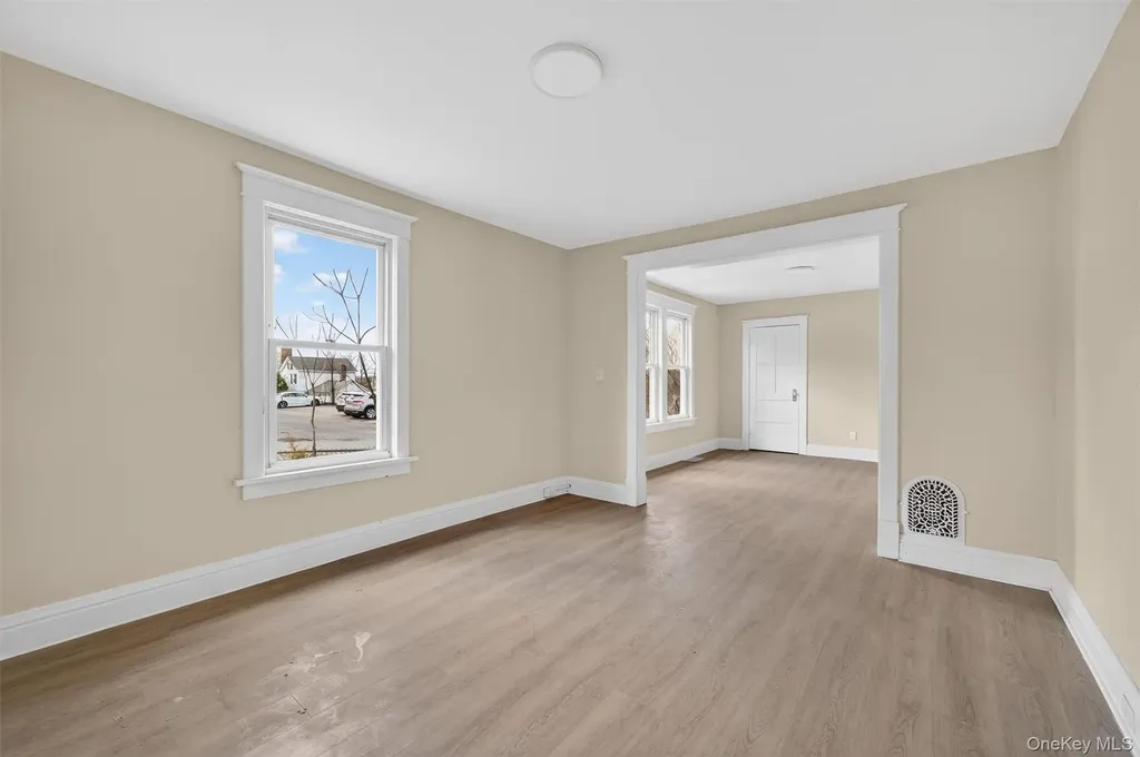 26 1/2 Ridge Street Middletown NY 10940