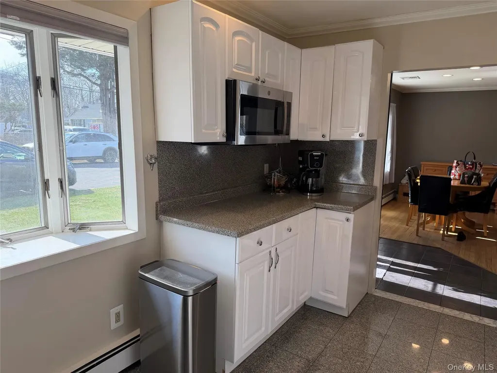 6 Thorney Avenue Huntington Station NY 11746