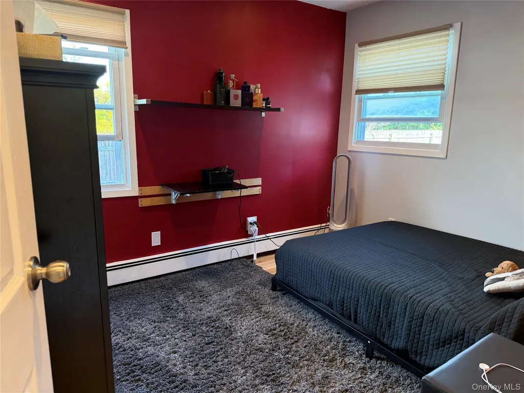 6 Thorney Avenue Huntington Station NY 11746
