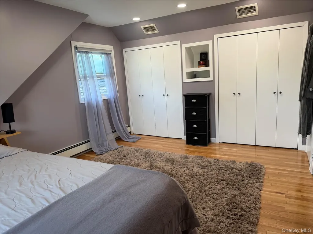 6 Thorney Avenue Huntington Station NY 11746