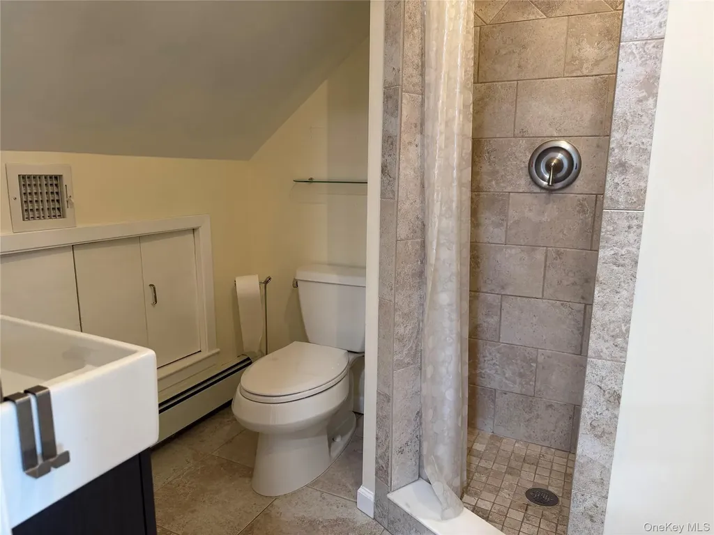 6 Thorney Avenue Huntington Station NY 11746