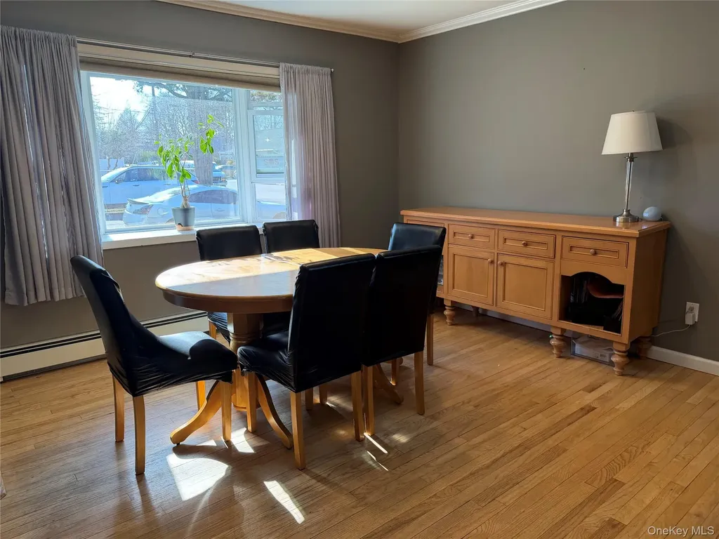 6 Thorney Avenue Huntington Station NY 11746