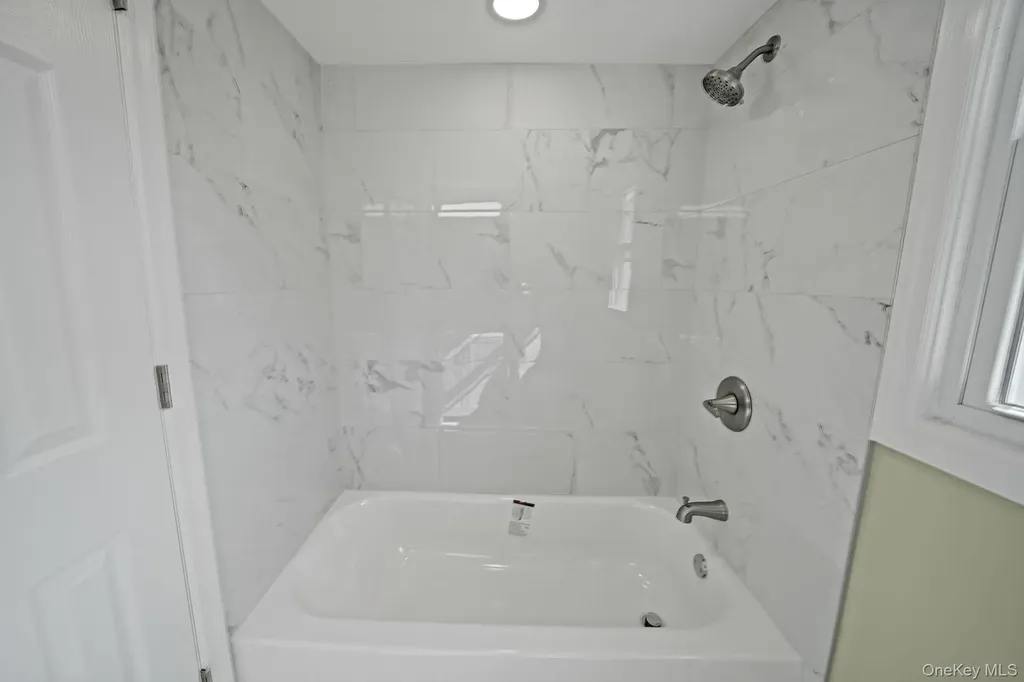 44 Elizabeth Avenue Smithtown NY 11787