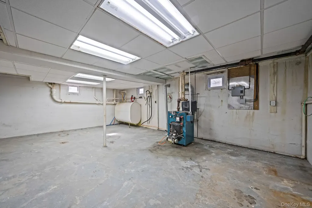 44 Elizabeth Avenue Smithtown NY 11787