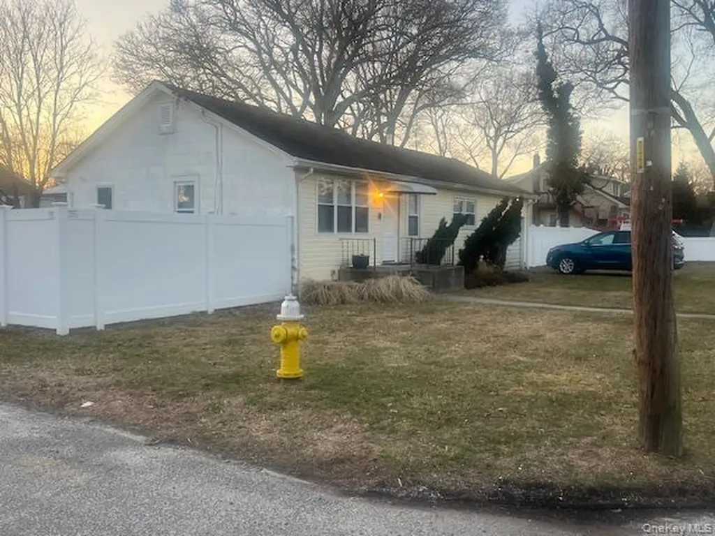 62 Moriches Drive Mastic Beach NY 11951