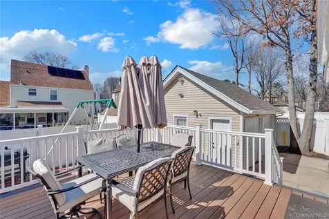 26 Hilbert Street Hempstead NY 11550