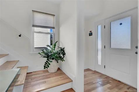 26 Hilbert Street Hempstead NY 11550