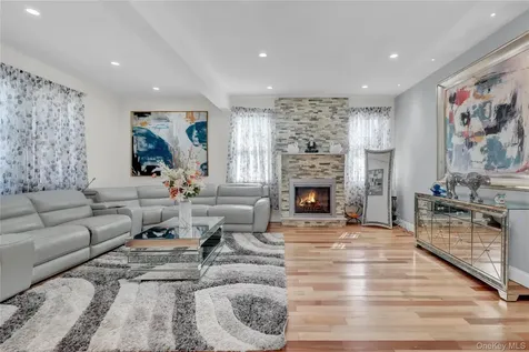 26 Hilbert Street Hempstead NY 11550