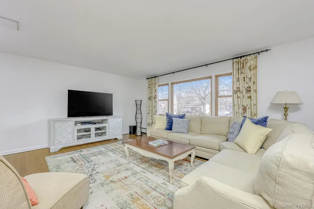 7 E Mayer Drive Suffern NY 10901