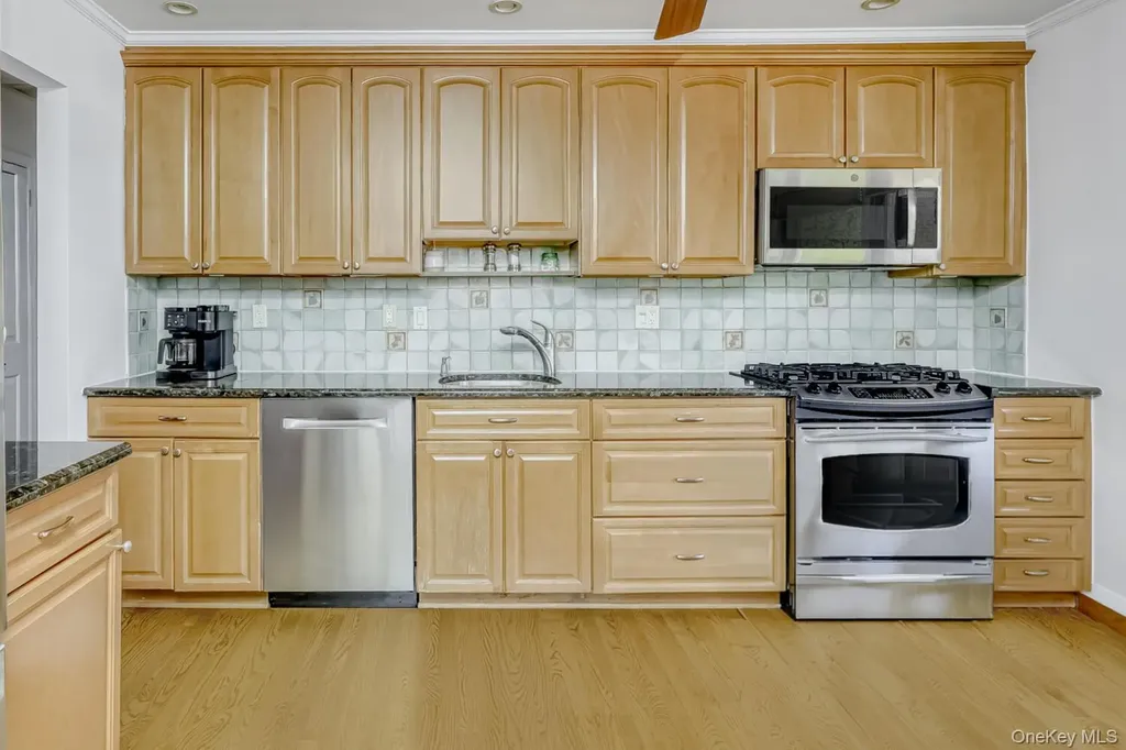 7 E Mayer Drive Suffern NY 10901