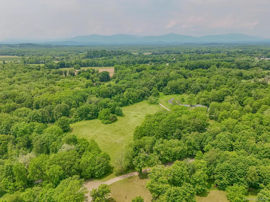 Off Pleasant Vale Road Tivoli NY 12583