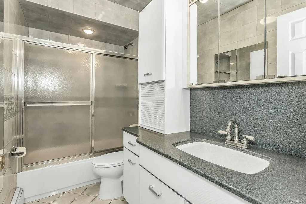 71 Lea Ann Terrace Wantagh NY 11793