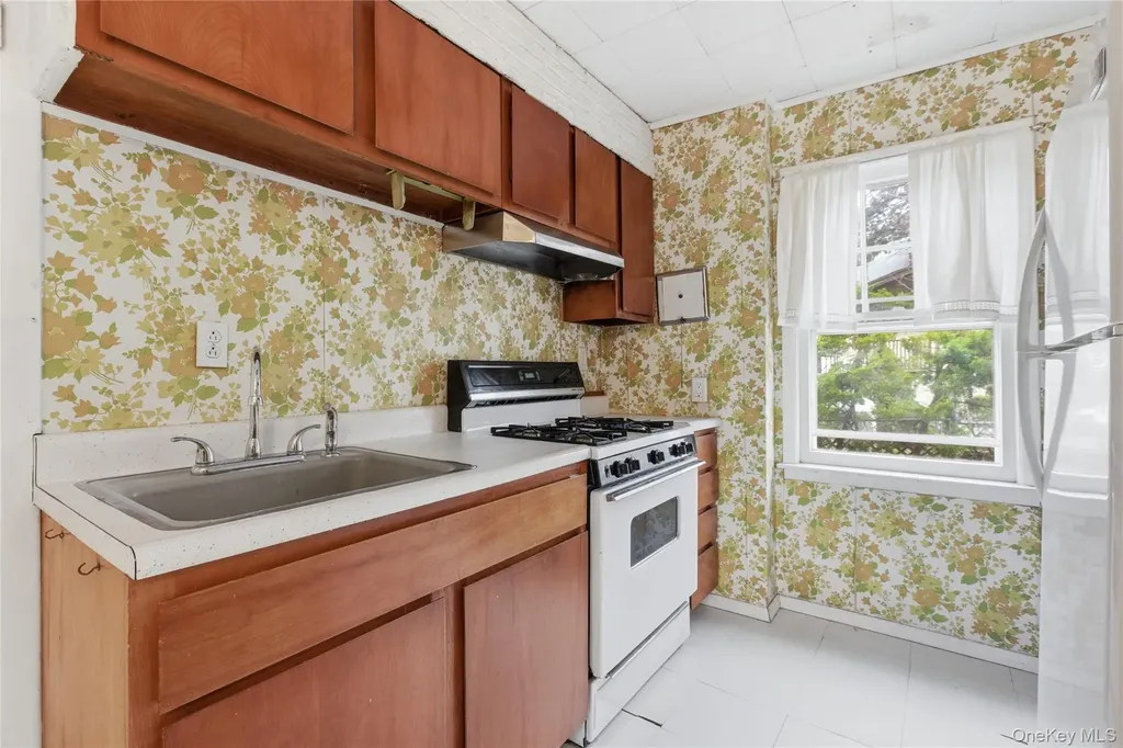 15 W Lake Boulevard Mahopac NY 10541
