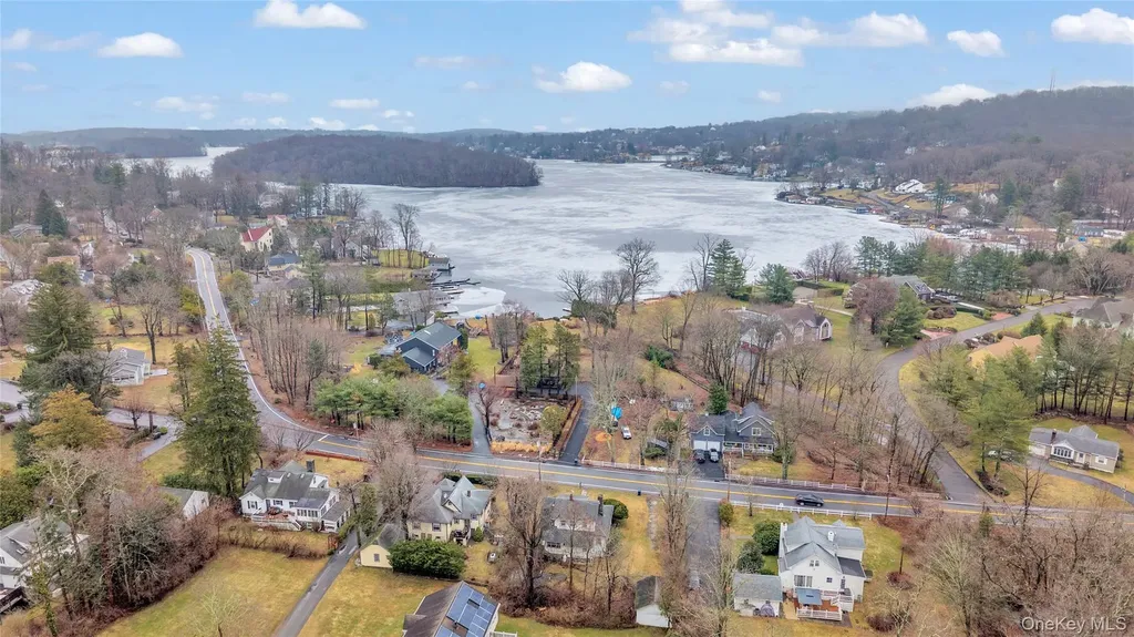 15 W Lake Boulevard Mahopac NY 10541