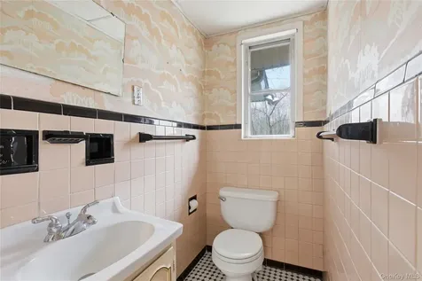 15 W Lake Boulevard Mahopac NY 10541