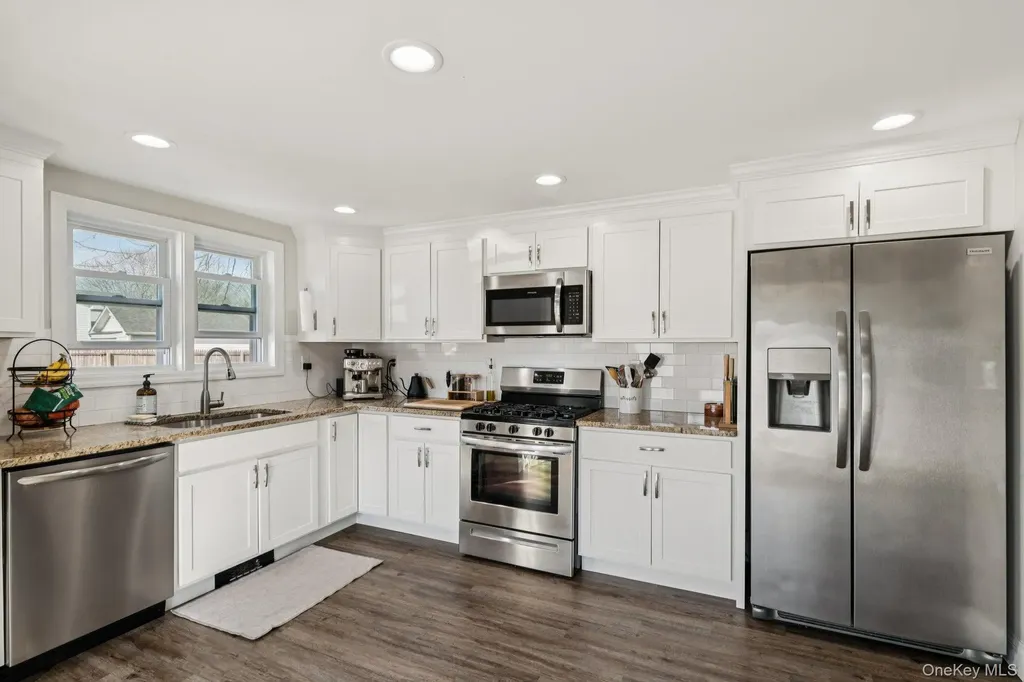 72 Waverly Avenue Patchogue NY 11772
