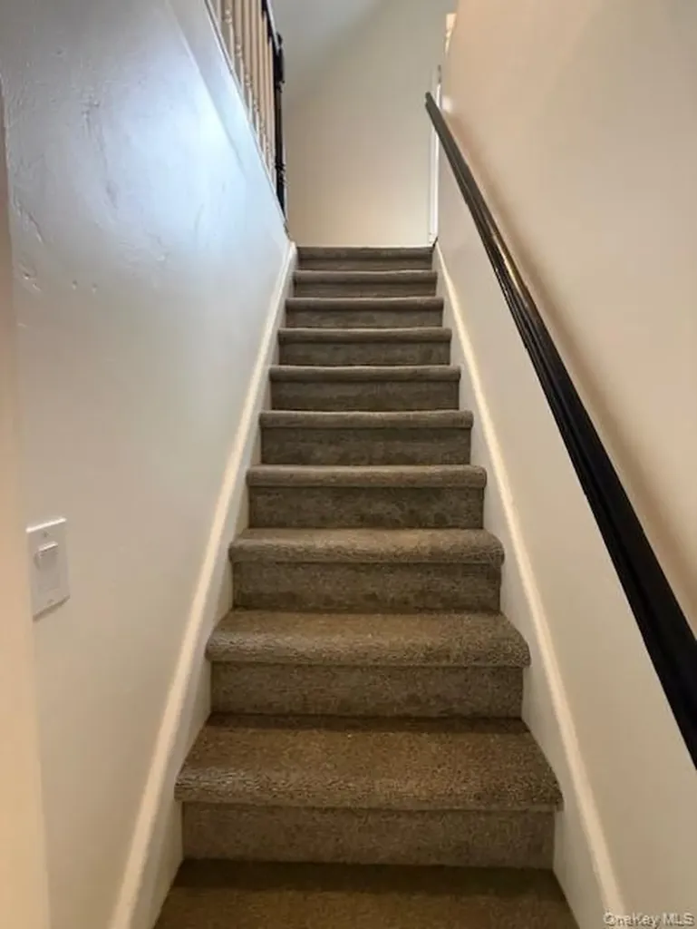 3 Terrace Avenue White Plains NY 10603