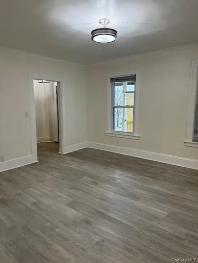 3 Terrace Avenue White Plains NY 10603