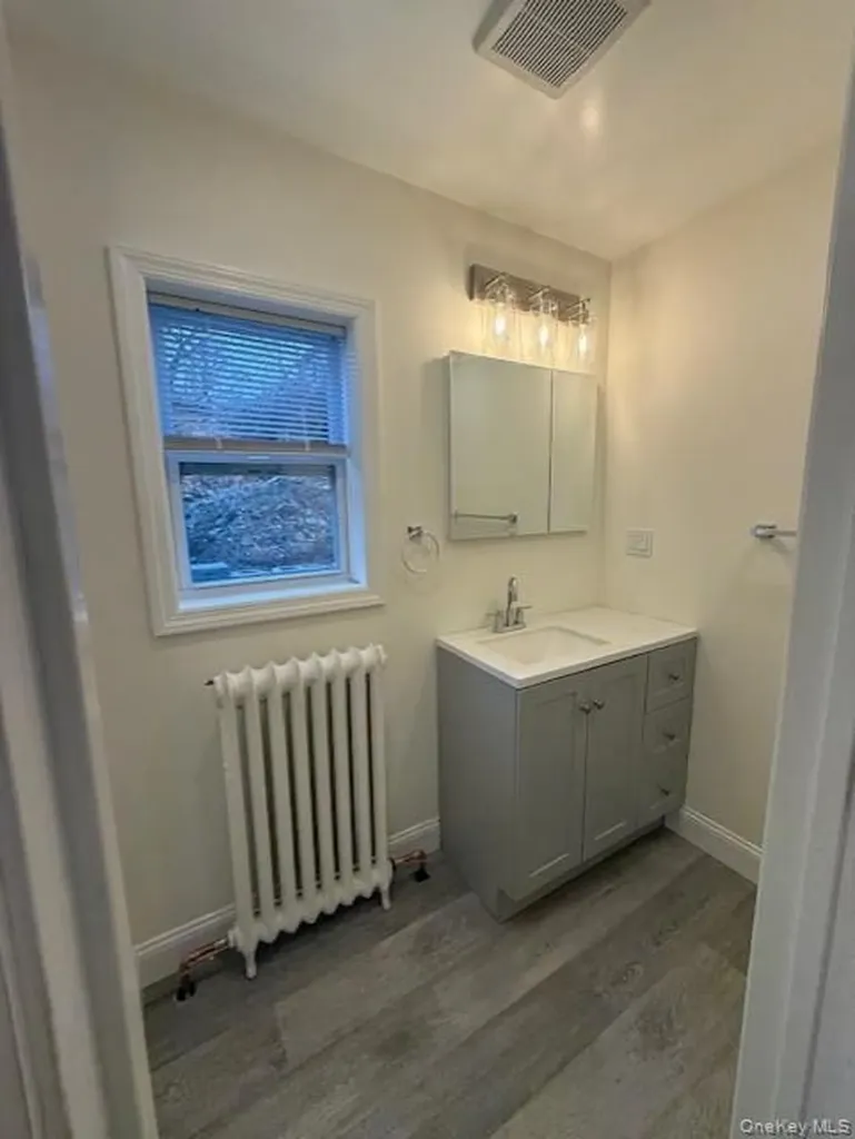 3 Terrace Avenue White Plains NY 10603