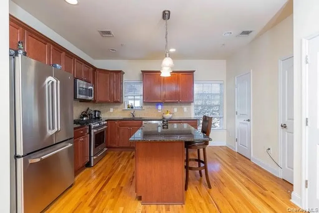 31 Barley Lane Patchogue NY 11772