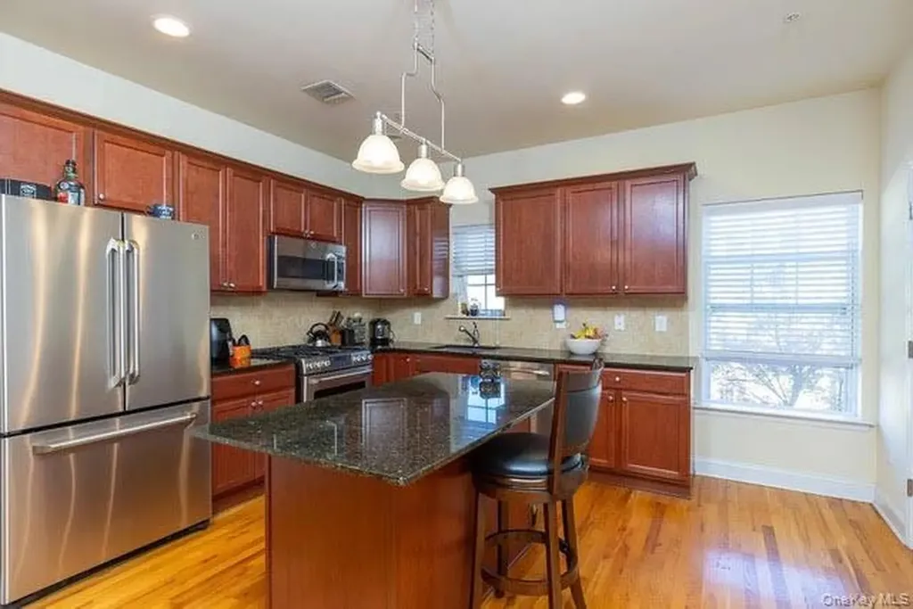 31 Barley Lane Patchogue NY 11772