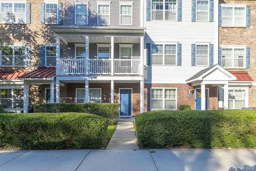 31 Barley Lane Patchogue NY 11772