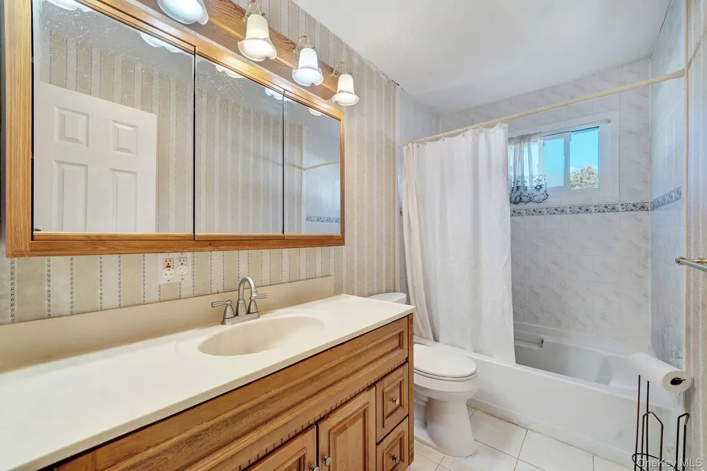 54 Cypress Avenue Bethpage NY 11714