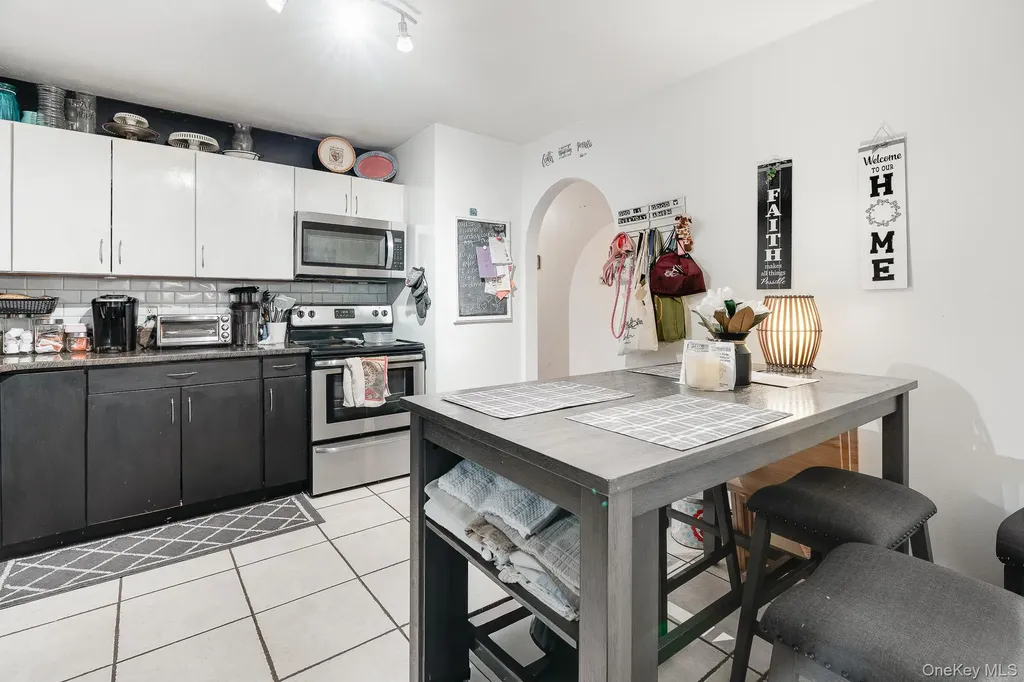8 Larissa Lane Wappingers Falls NY 12590