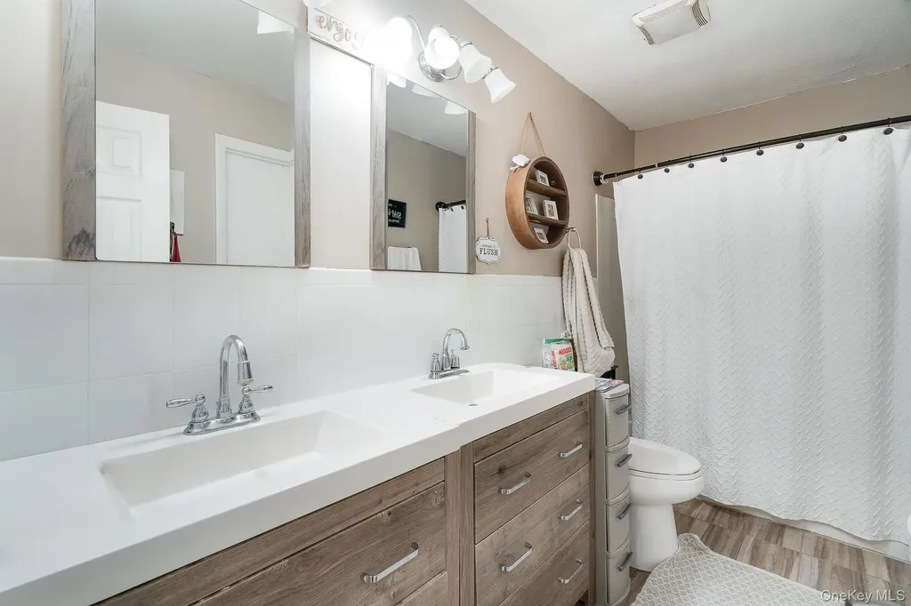 8 Larissa Lane Wappingers Falls NY 12590