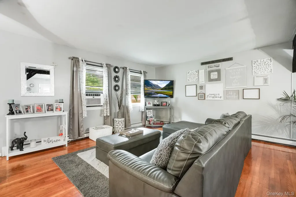 8 Larissa Lane Wappingers Falls NY 12590