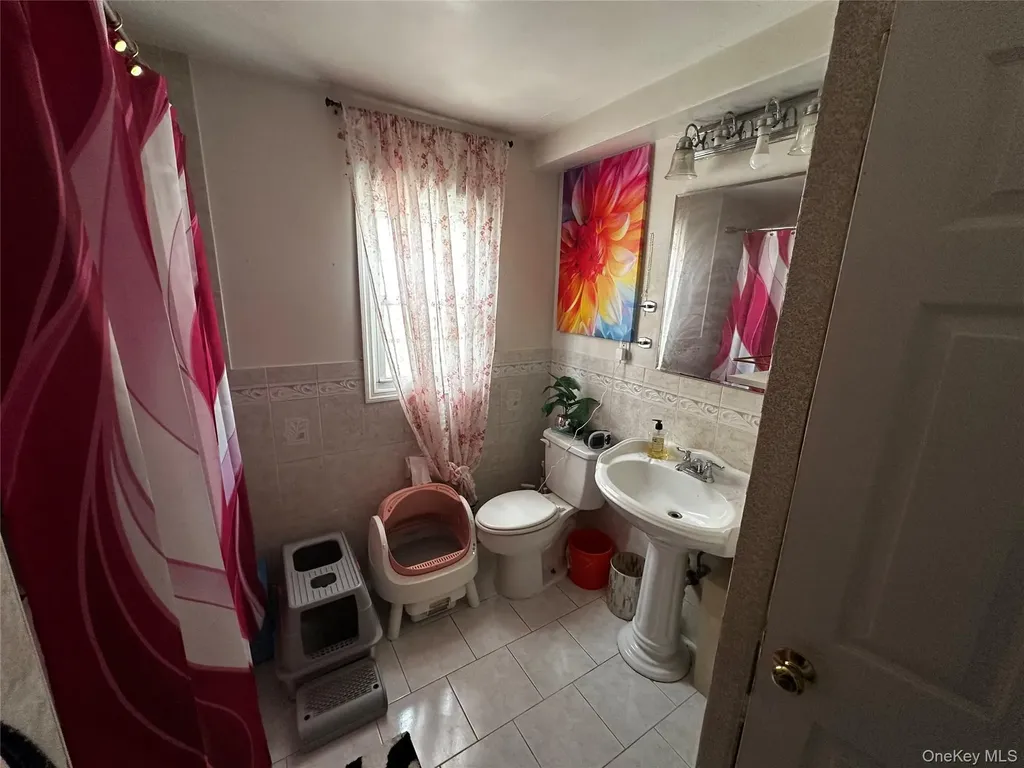 24116 148th Road Rosedale NY 11422