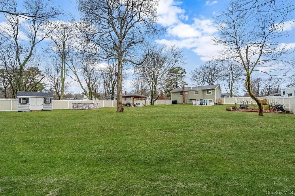 508 Nostrand Avenue Central Islip NY 11722