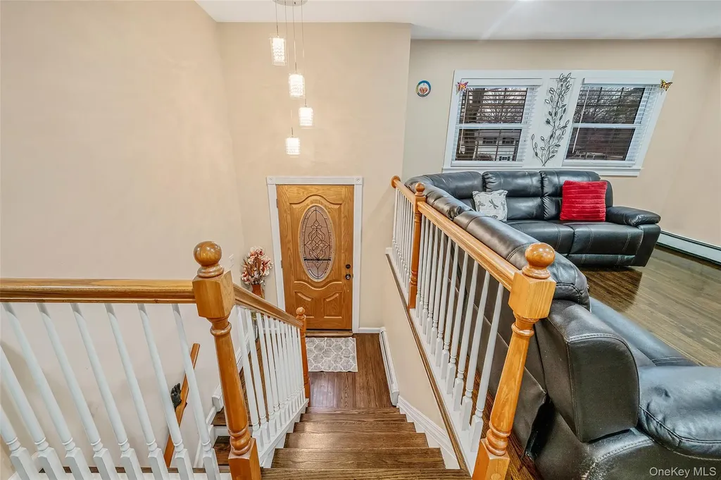 508 Nostrand Avenue Central Islip NY 11722