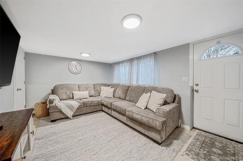 508 Nostrand Avenue Central Islip NY 11722