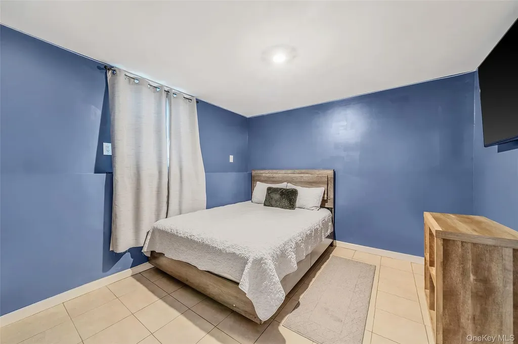 508 Nostrand Avenue Central Islip NY 11722