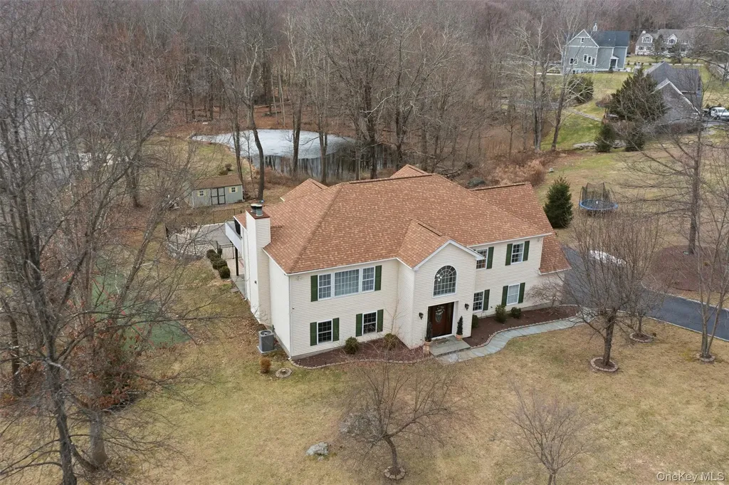 37 Somers Hills Road Carmel NY 10512